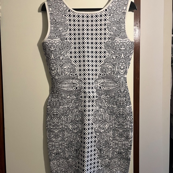BCBG Bodycontour Dress - Black/White - M - Picture 4 of 7
